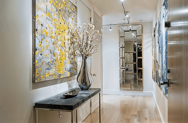 Entryway Wall Decoration Ideas